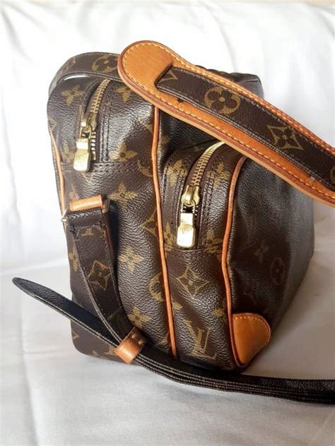 marsupio tracolla uomo louis vuitton|Borse da uomo tracolla Louis Vuitton .